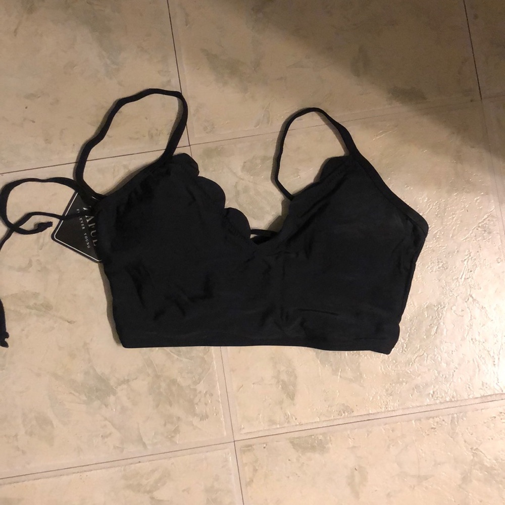 Black bikini top NEW